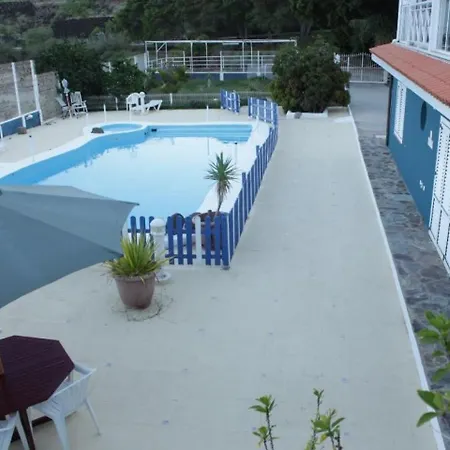 Finca Rosa Iii *